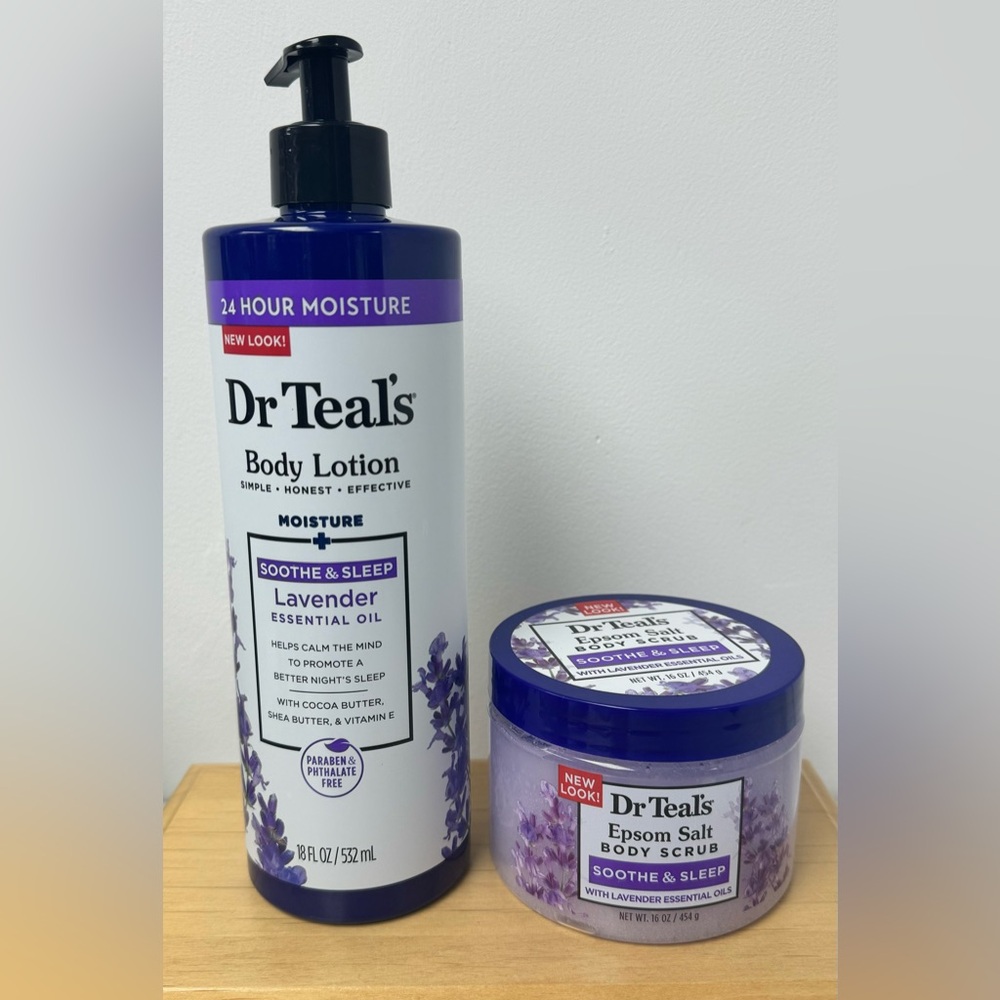 Dr. Teal’s 2pc Lotion/Scrub Set - NEW